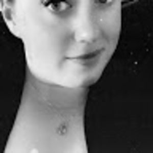 Meet your Posher, Lillian